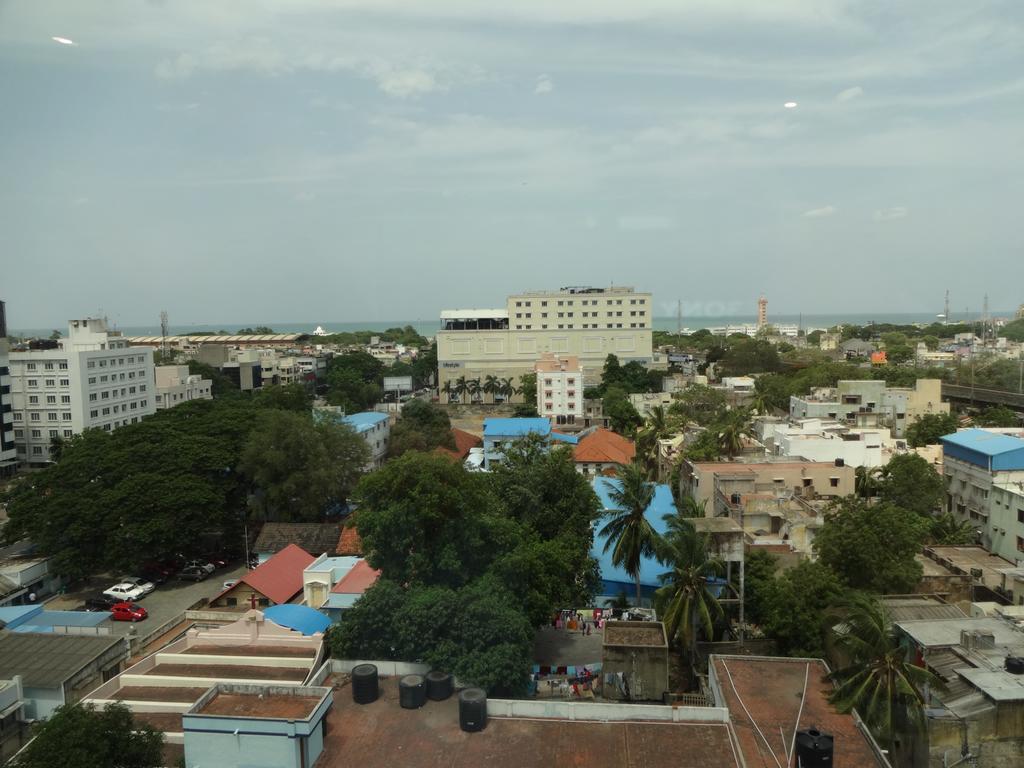 Clarion Hotel President Chennai Exterior foto